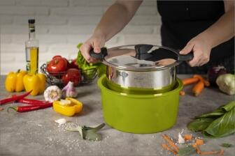 Kuhn Rikon Hotpan Servierkochtopf in grün, 5 L