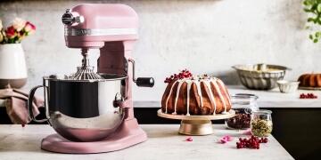 KitchenAid_Kuechenmaschine_DRIED_ROSE_SM_CAKE_1011_KochForm_3000.jpg