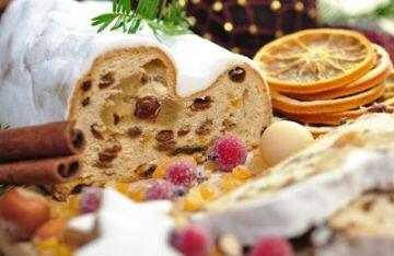 Stollen_Weihnachten_Gebaeck_2