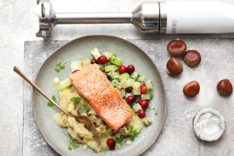 Wildlachs mit Kohlrabi-Cranberry-Gemüse und Maronenstampf