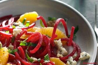 Rote Beete Salat mit Orange und Walnuss