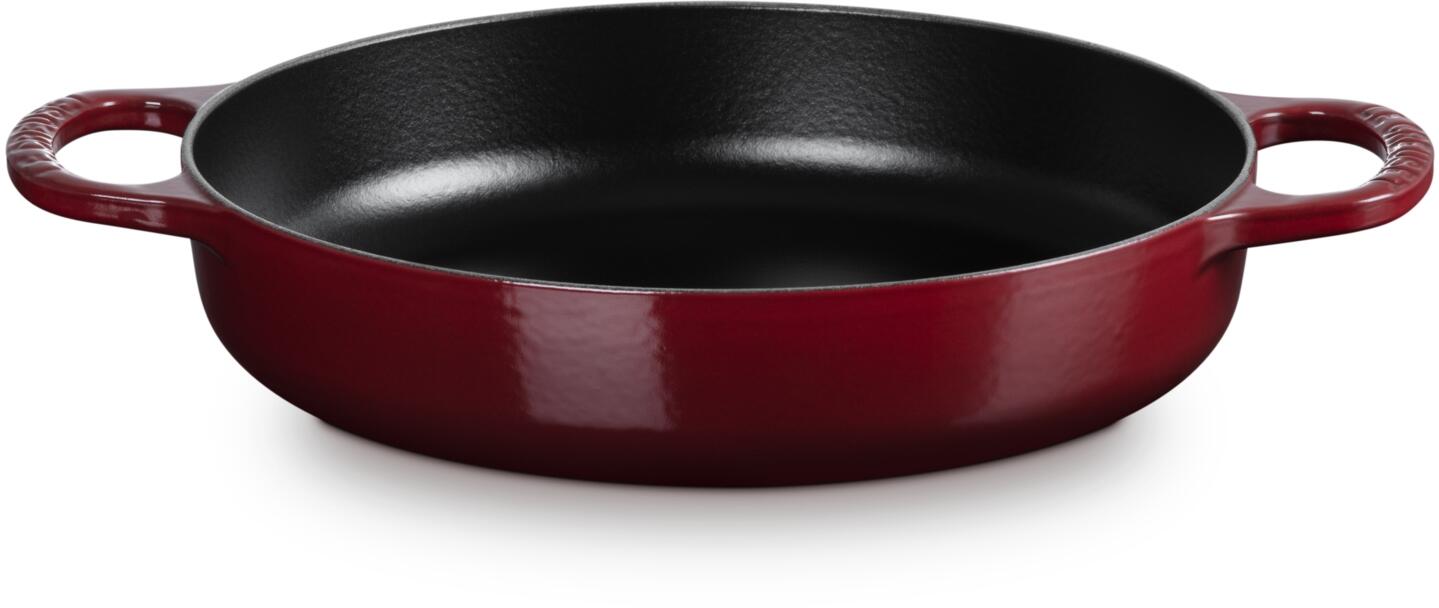 Le Creuset Servierpfanne Signature mit zwei Griffen in garnet