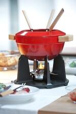 Le Creuset Fondue Set aus Gusseisen in kirschrot