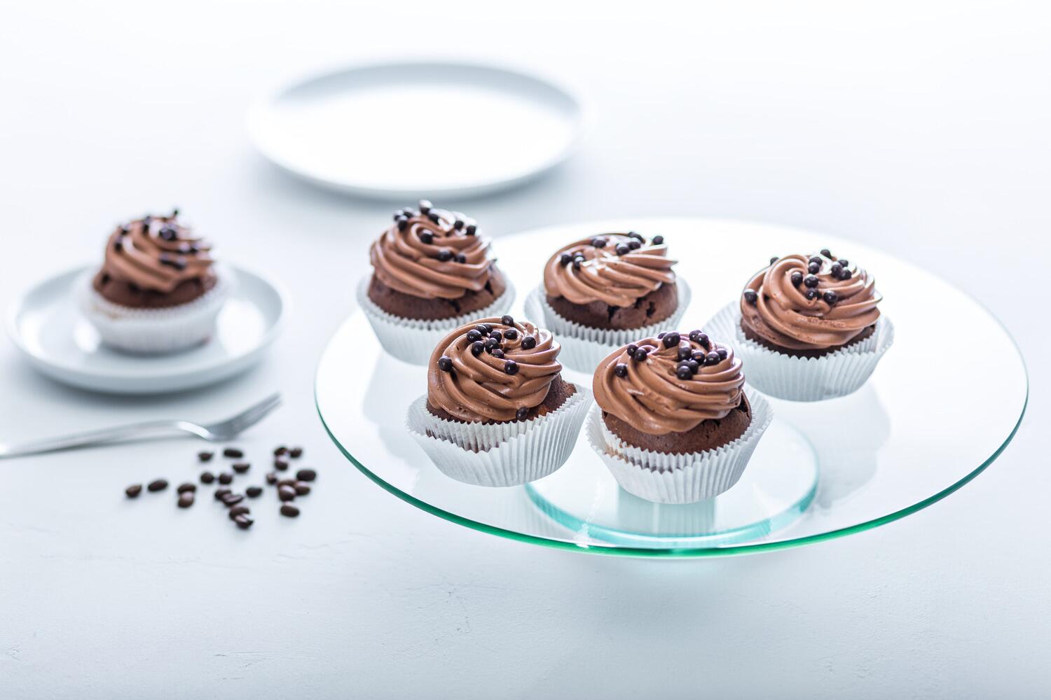 Leonardo Tortenplatte TURN 33 cm drehbar mit Cupcakes auf Glasplatte