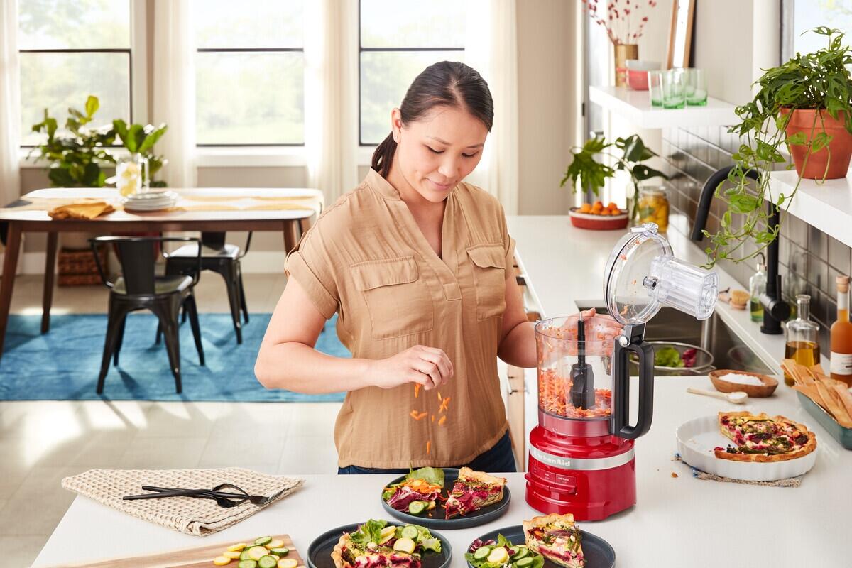 KitchenAid Food Processor 2,1 L empire rot in Küche