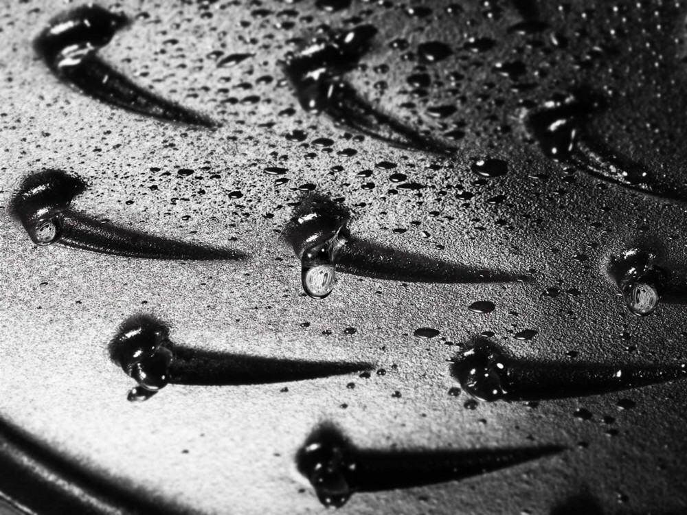 Staub Bräter Chistera Drop-Structure Deckel Detail mit Tropfen kirschrot