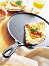 Le Creuset Crepes-Pfanne aus Gusseisen in kirschrot