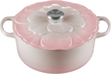 Le Creuset Bräter Signature Blume in shell pink