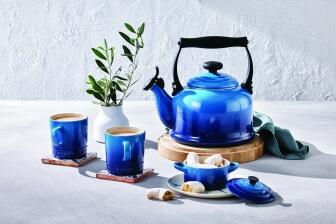 Le Creuset Becher 0,35 Liter in azure