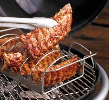 Roesle_Grill_Grillzange_Spare_Ribs_kk