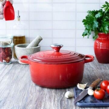 Le Creuset Gourmet Bräter - der ideale Bräter für große Familien