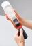 Joseph Joseph Handi-Grate Minireibe und Hobel 2-in-1 orange in Hand