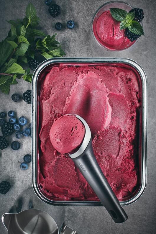 GEFU Eisportionierer ITALIA für Beeren-Eiscreme in Edelstahlbehälter