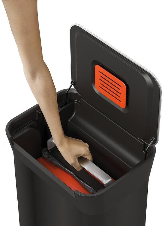 Joseph Joseph Titan Abfallsammler Pressfunktion Carbon Schwarz Müllpresse