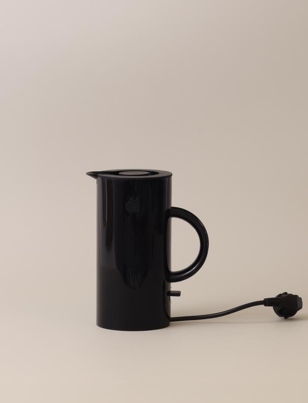 Stelton Wasserkocher EM77 0,5 l in black