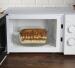 Küchenprofi Vakuumbox EASYFRESH 500 ml in Mikrowelle mit Lasagne