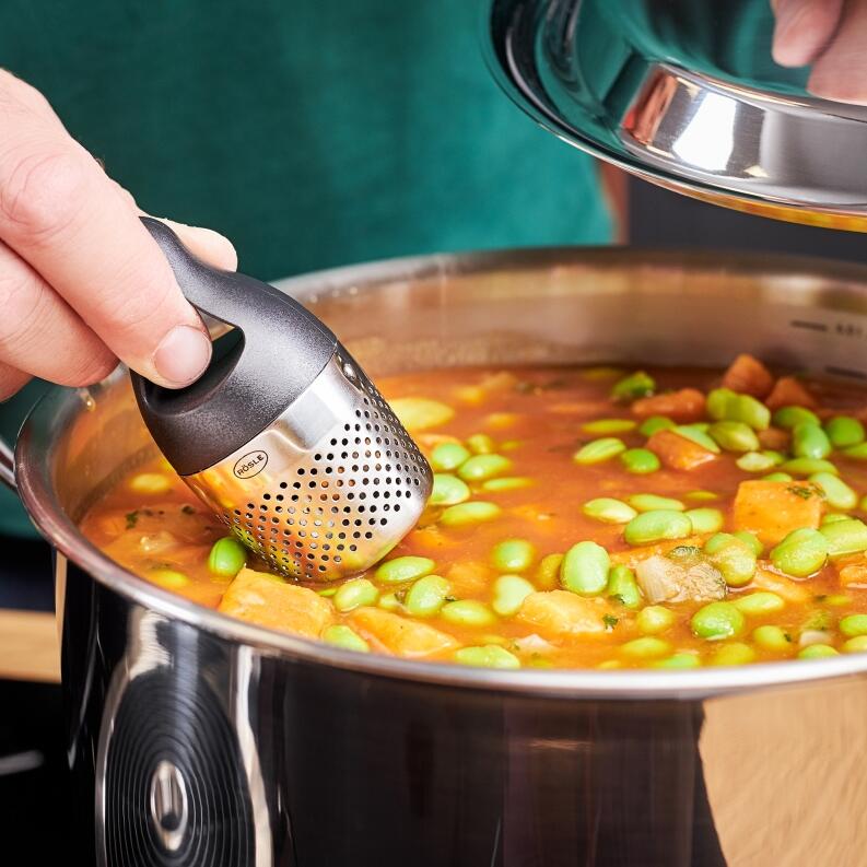 Rösle Aroma-Ei Gewürzei zum Aromatisieren von Eintopf im Topf