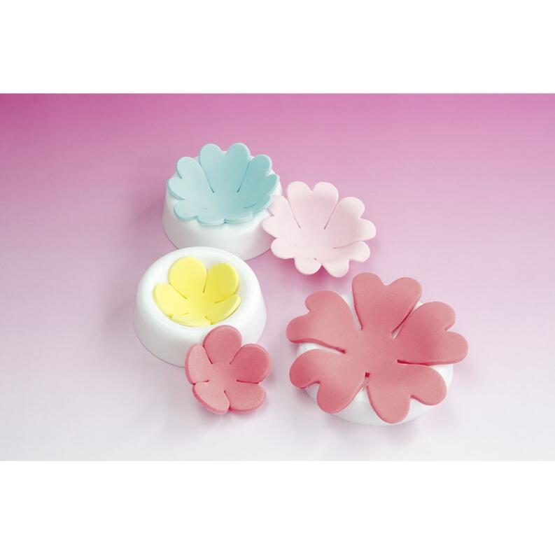 Städter Kunststoff-Ausstecher-Form Blütenformer 6,5 / 7,5 cm Weiß Set, 6-teilig