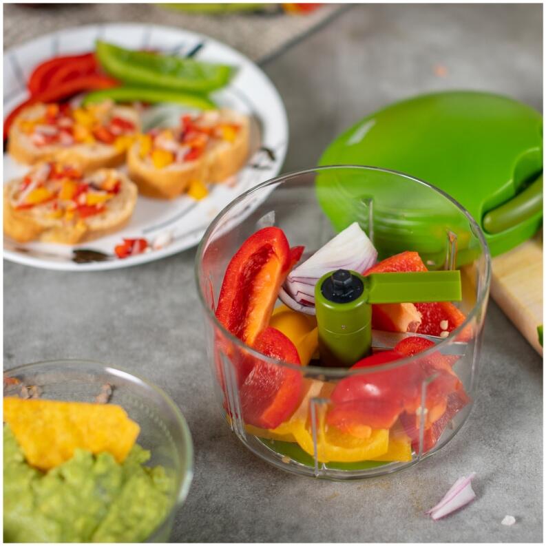 Kuhn Rikon Pull Chop Universalhacker klein