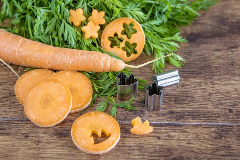 Städter Ausstechform Blüte Mini 1,5 cm für Gemüse Deko