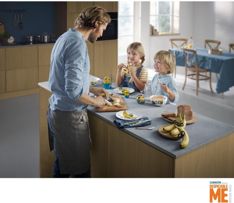 WMF Minions Kinderbesteck Set 4-teilig am Frühstückstisch