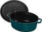 Staub Cocotte oval aus Gusseisen in la mer