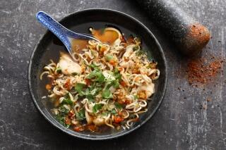 Japanische Nudelsuppe Ramen