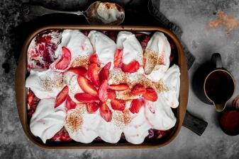 Pflaumen-Tiramisu mit Brownies