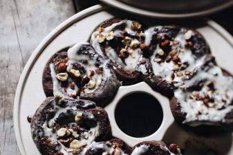 Schokoschnecken mit Haselnüssen
